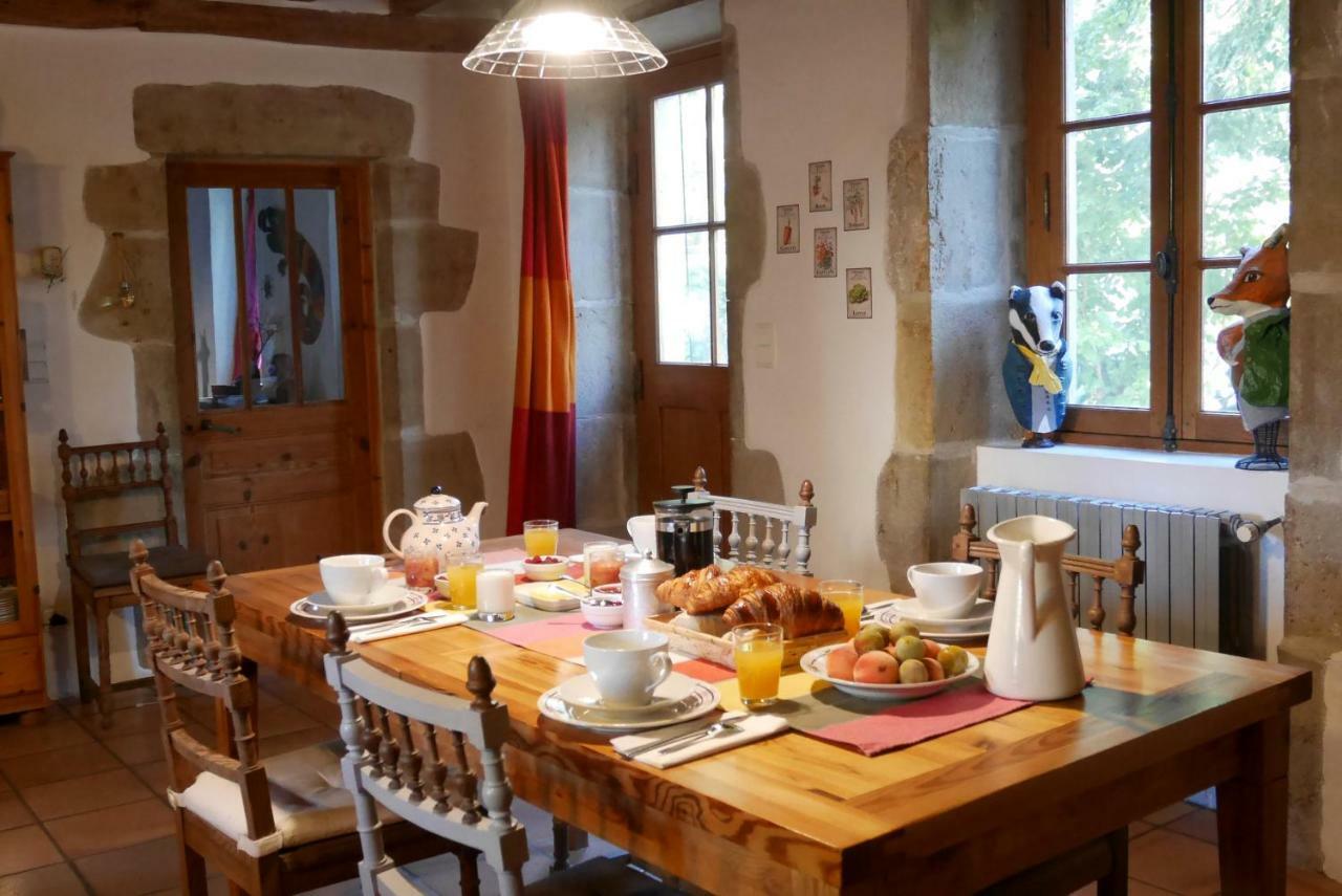 Le Vieux Velo Bed & Breakfast Chaptuzat Ngoại thất bức ảnh